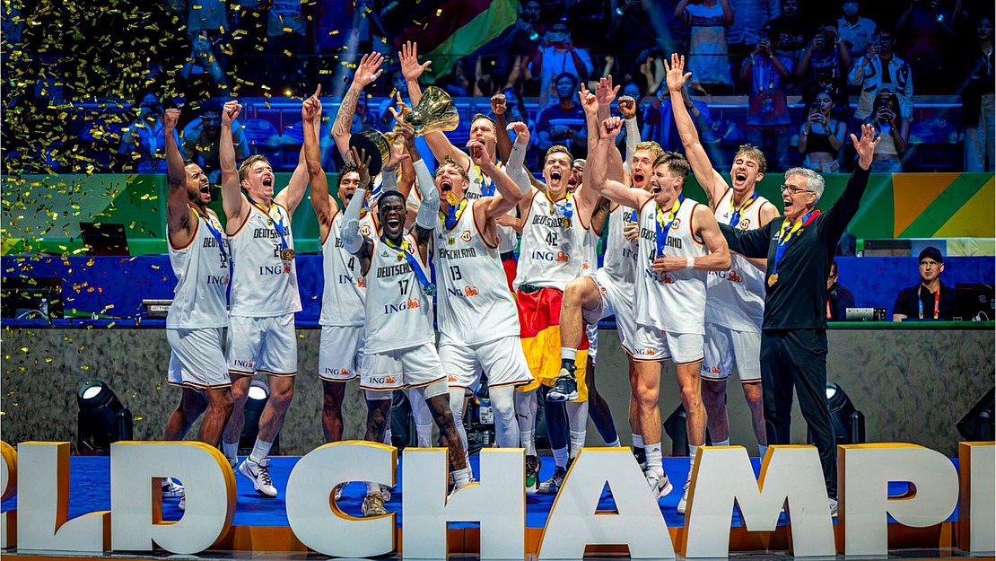 Gruppenbild der deutschen Basketballmannschaft